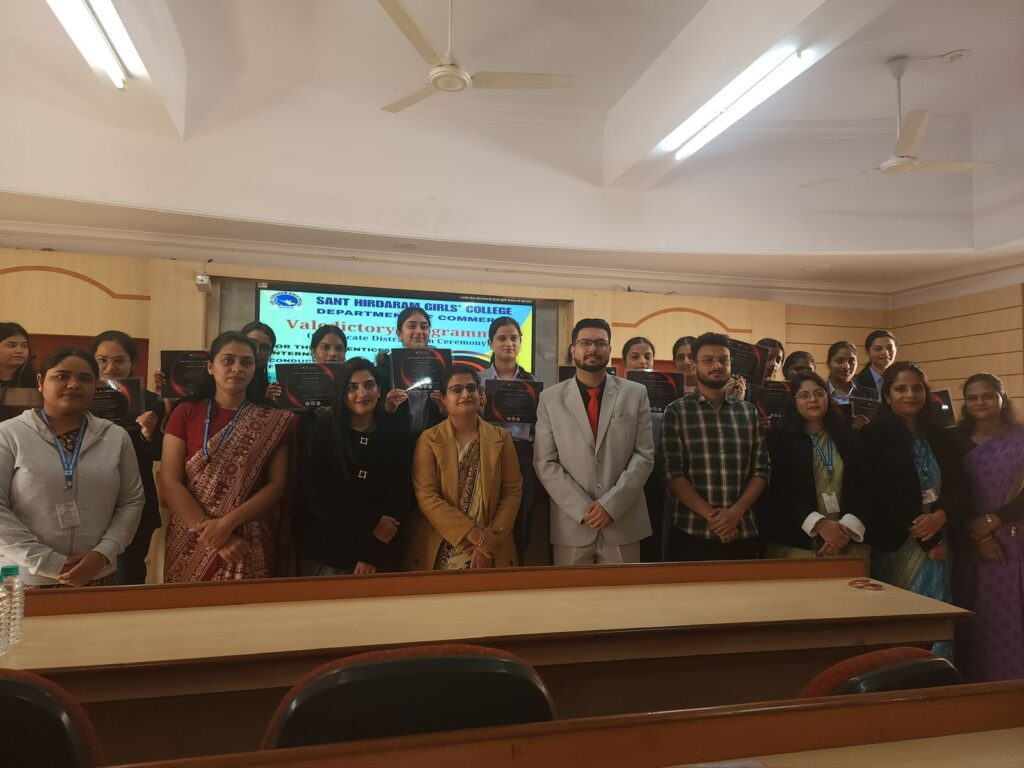 Shantanu Tarey, Founder and CEO of The DigitalFlix, posing with students and faculty members after successful completion of AI and Digital Marketing training program at Sant Hirdaram Girls College, Bhopal, Madhya Pradesh